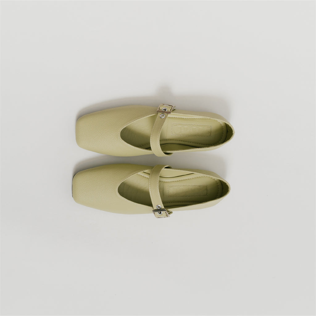 Ballerina Verde