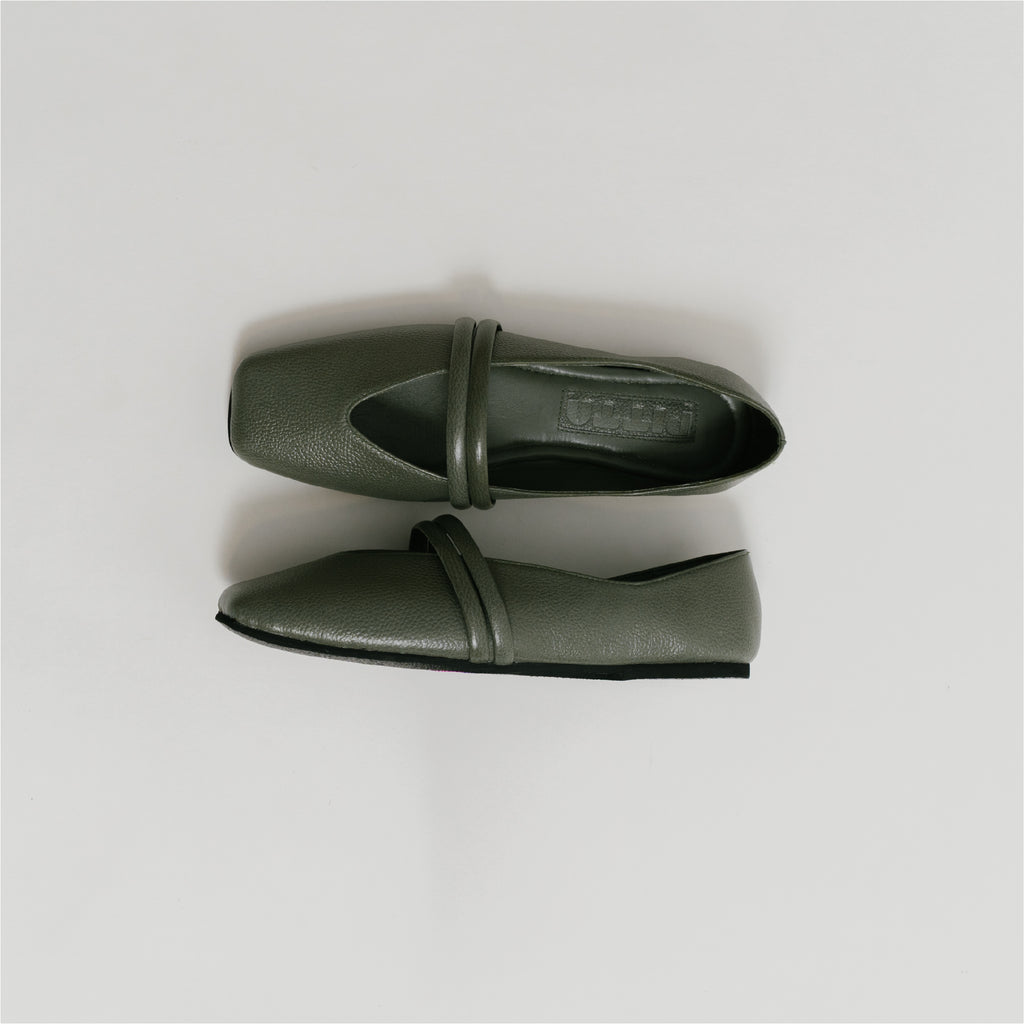 Foutté verde oliva superior y lateral